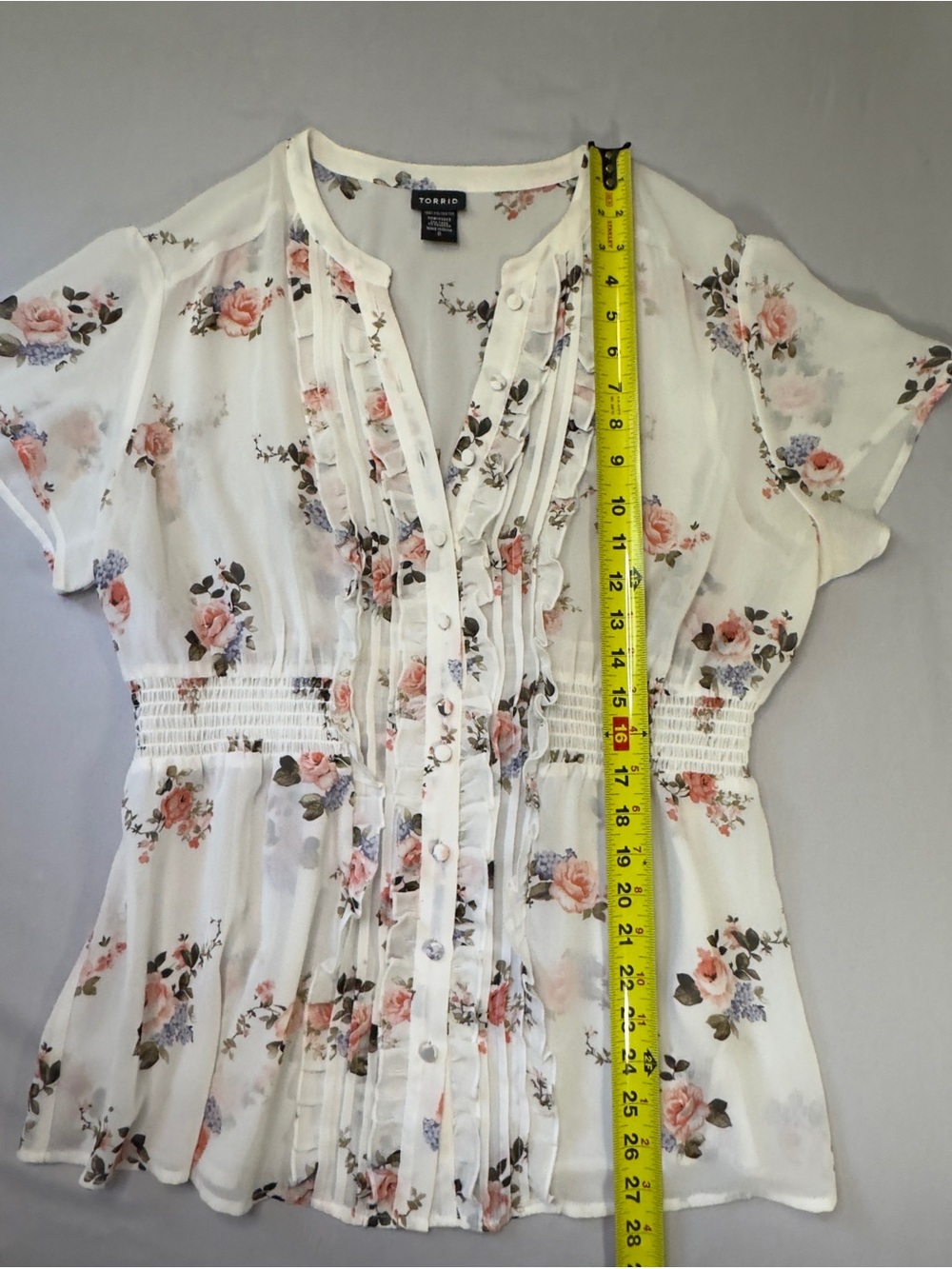torrid Sheer White Floral Ruffle-Front Smocked Blouse, size 0 standard L or 12 - Picture 6 of 7